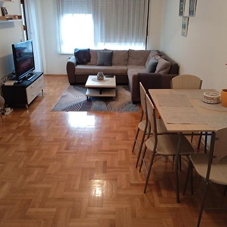 Apartment Lazarus Banja Luka Extérieur photo