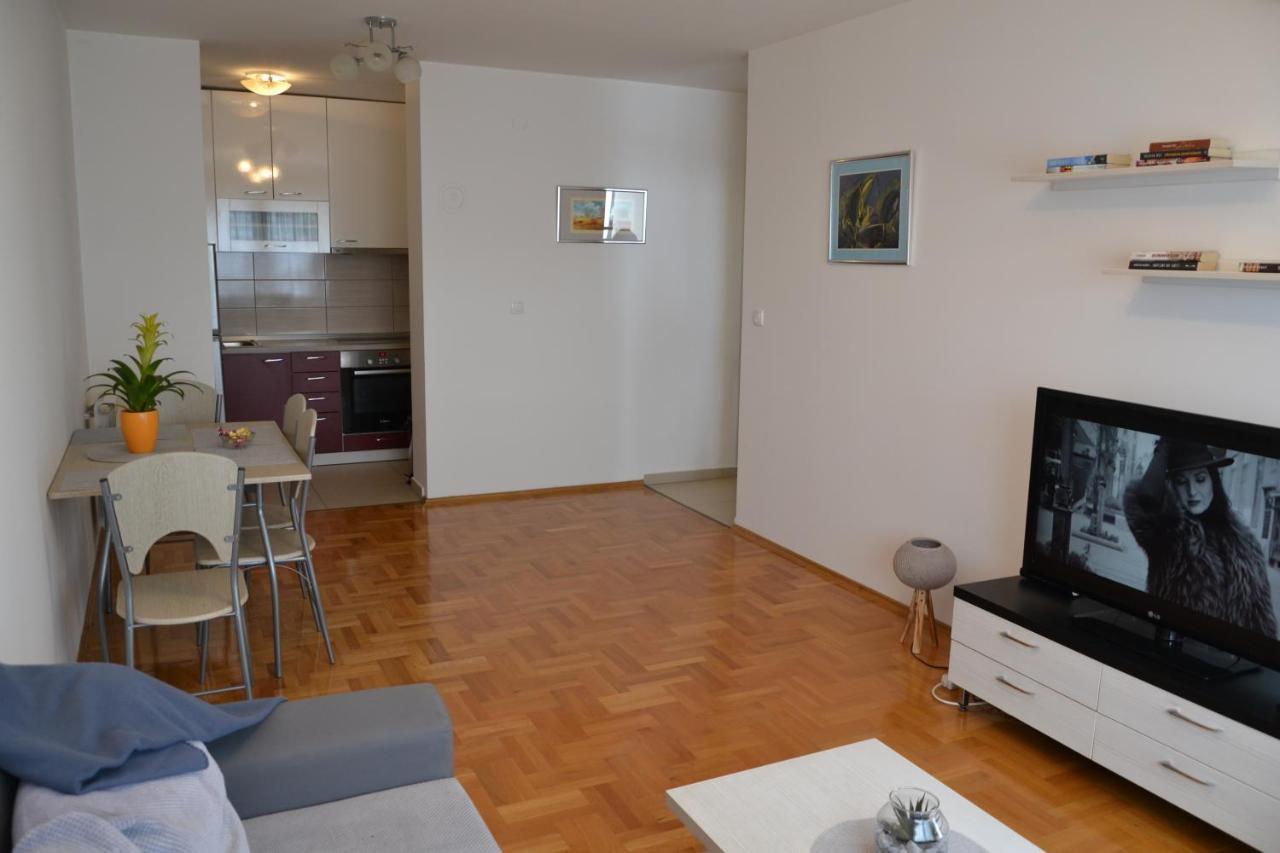 Apartment Lazarus Banja Luka Extérieur photo